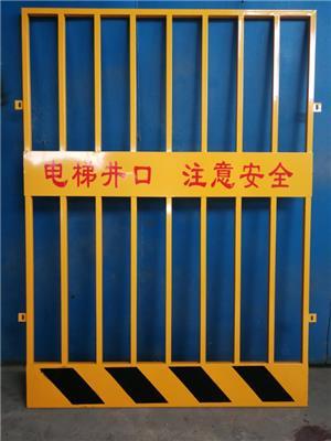 安全與高效并重 施工電梯防護門與防護欄產品深度推薦